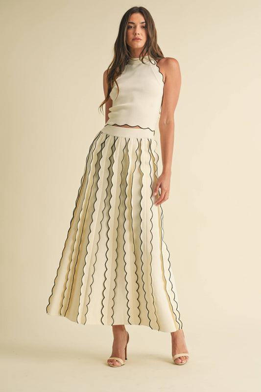 Scallop Edge Pleated Knit Maxi Skirt